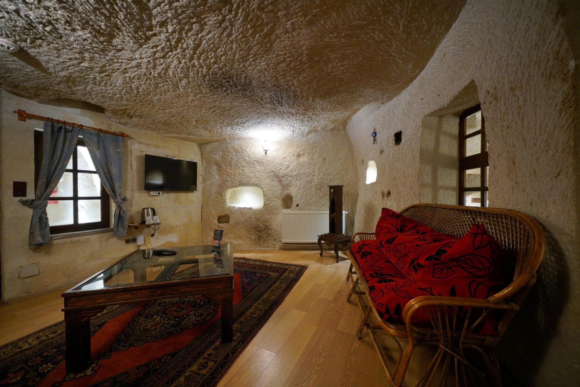 Asteria Cave Hotel Goreme Exterior photo