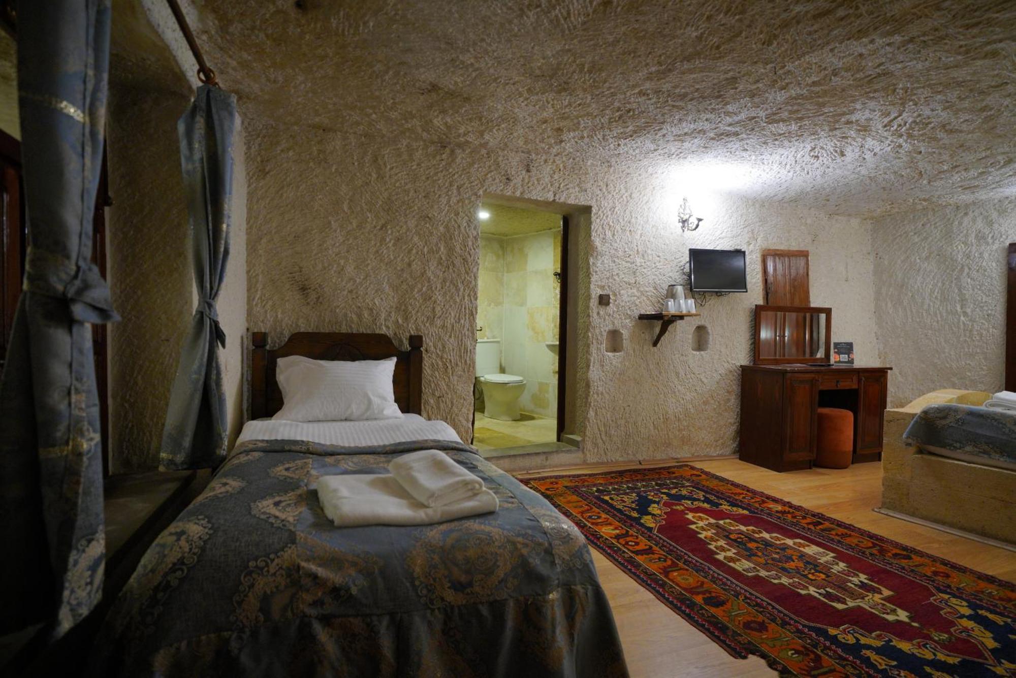 Asteria Cave Hotel Goreme Exterior photo