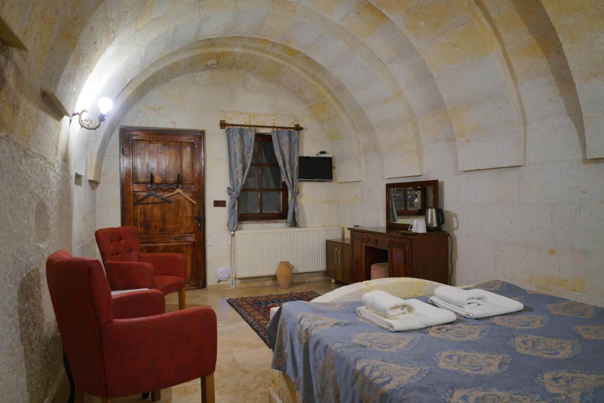 Asteria Cave Hotel Goreme Exterior photo